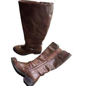 Brown Over the Knee Boots with Smooth Leather and Relaxed Fit NEW NO BOX